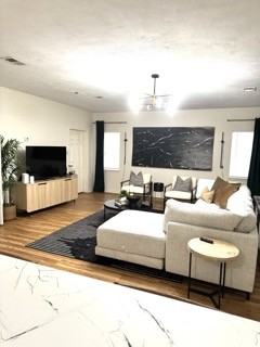 3980 Lakewood Cv #NA - Photo 4 of 15