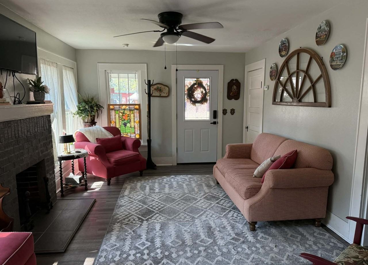 606 N Polk St #NA - Photo 3 of 18