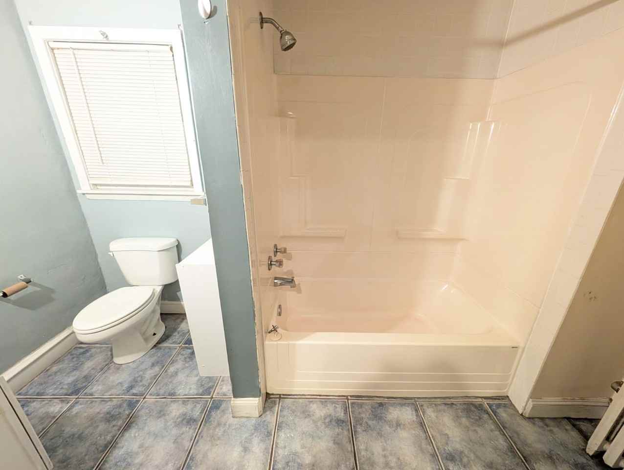 359 S River St #1 - Photo 4 of 10