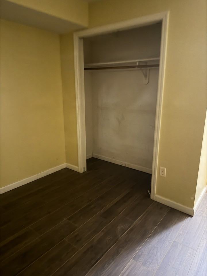 20 S 14th St #1 - Photo 4 of 7