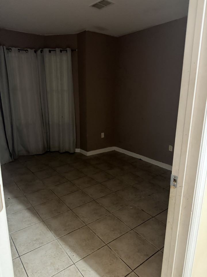 20 S 14th St #1 - Photo 6 of 7