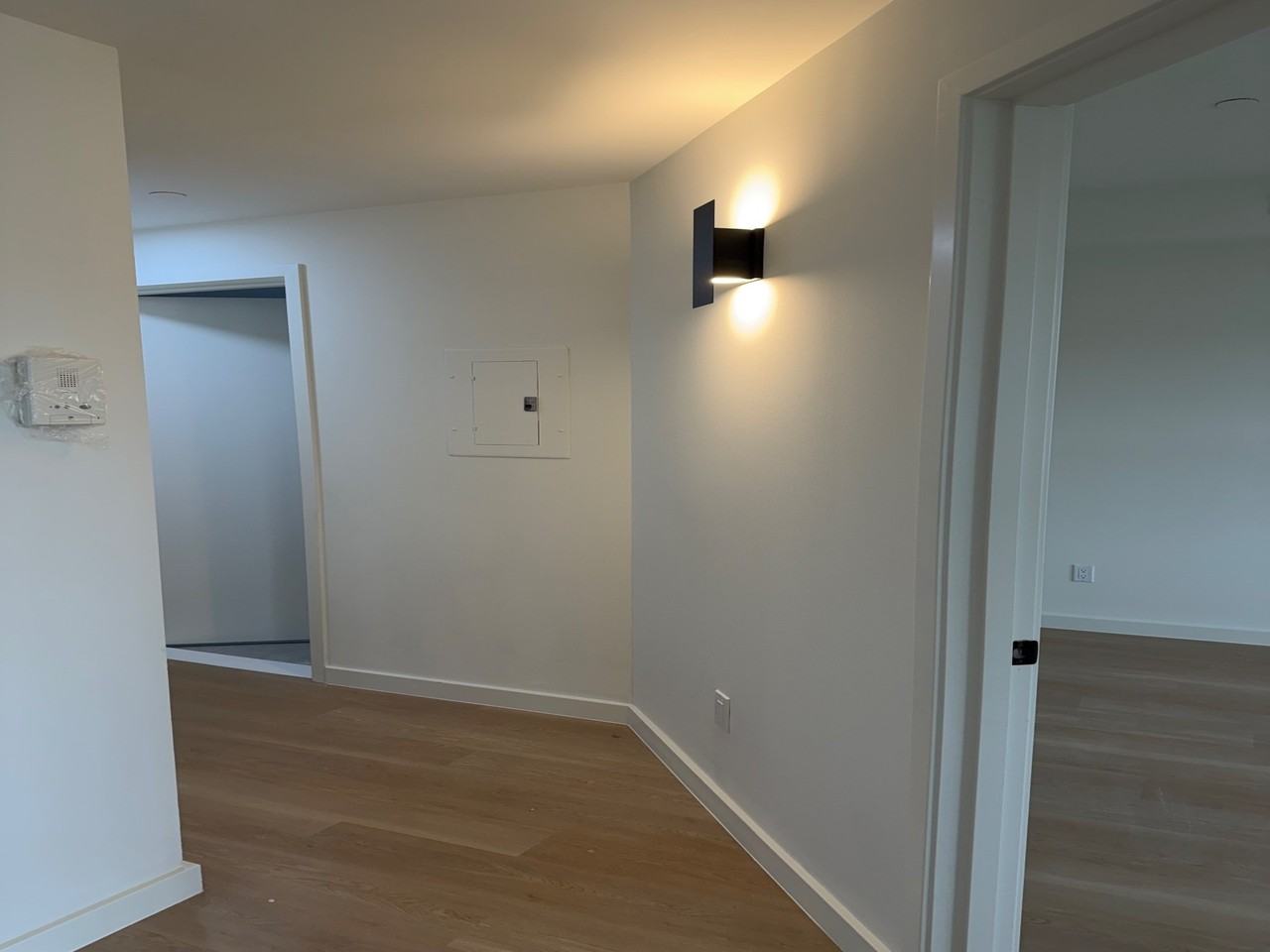 3112 Emmons Ave #NA - Photo 2 of 9