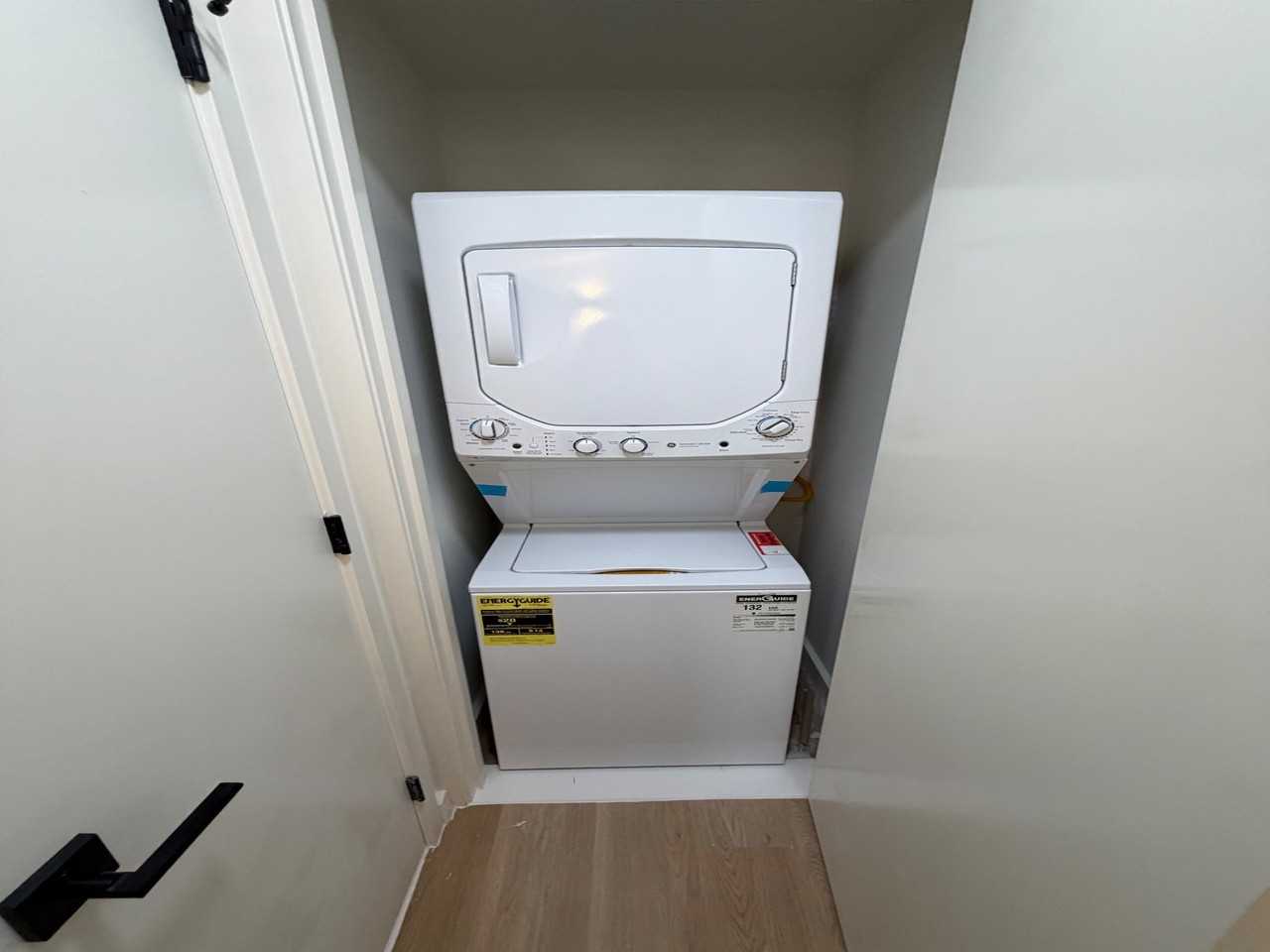 3112 Emmons Ave #NA - Photo 4 of 9