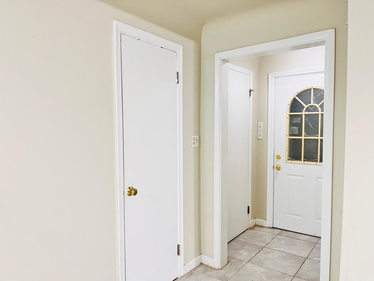 25323 Orchard Lake Rd #NA - Photo 4 of 29