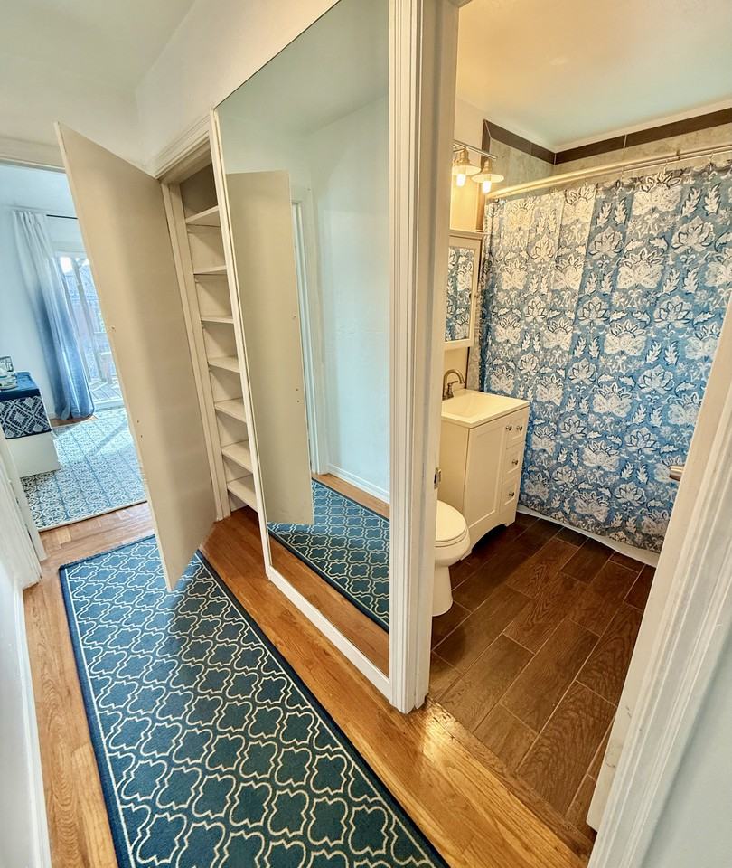 821 Ohio St #821C - Photo 4 of 10