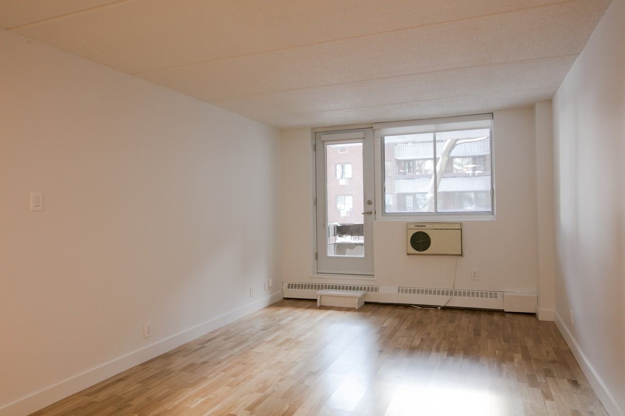 4800 Boulevard de Maisonneuve West - Photo 4 of 50