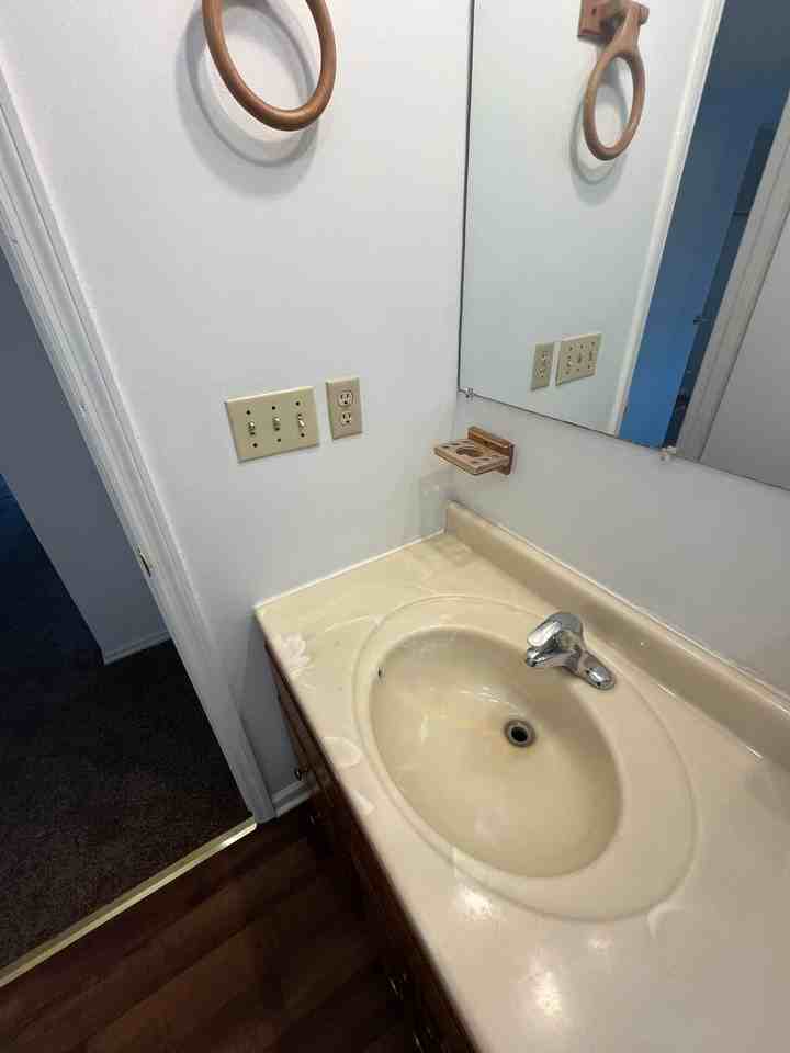 419 S Home Ave #1 - Photo 5 of 16