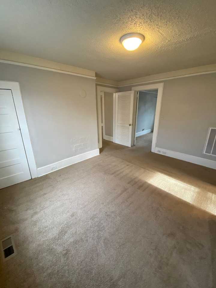 21 Crestone Dr - Photo 7 of 18