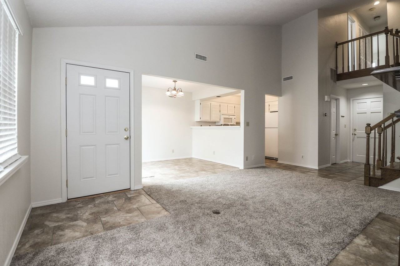 6342 E 89th Pl - Photo 4 of 43