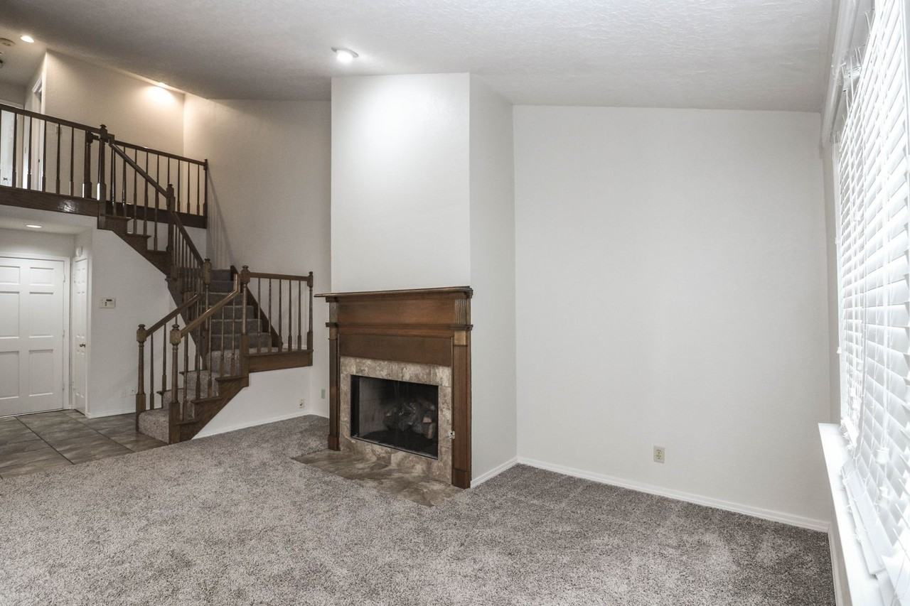 6342 E 89th Pl - Photo 7 of 43