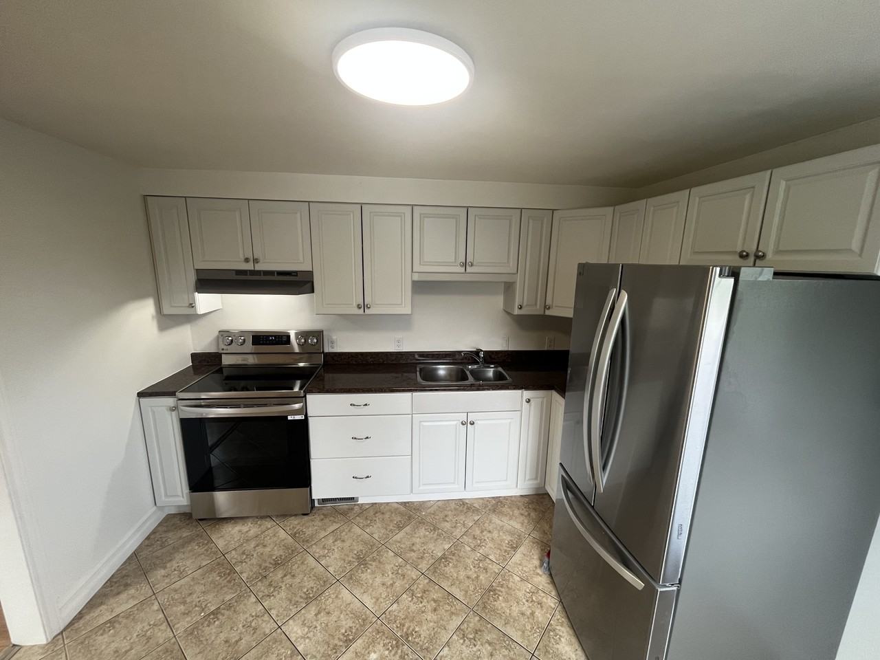 14 Ruth St #1UP - Photo 2 of 9