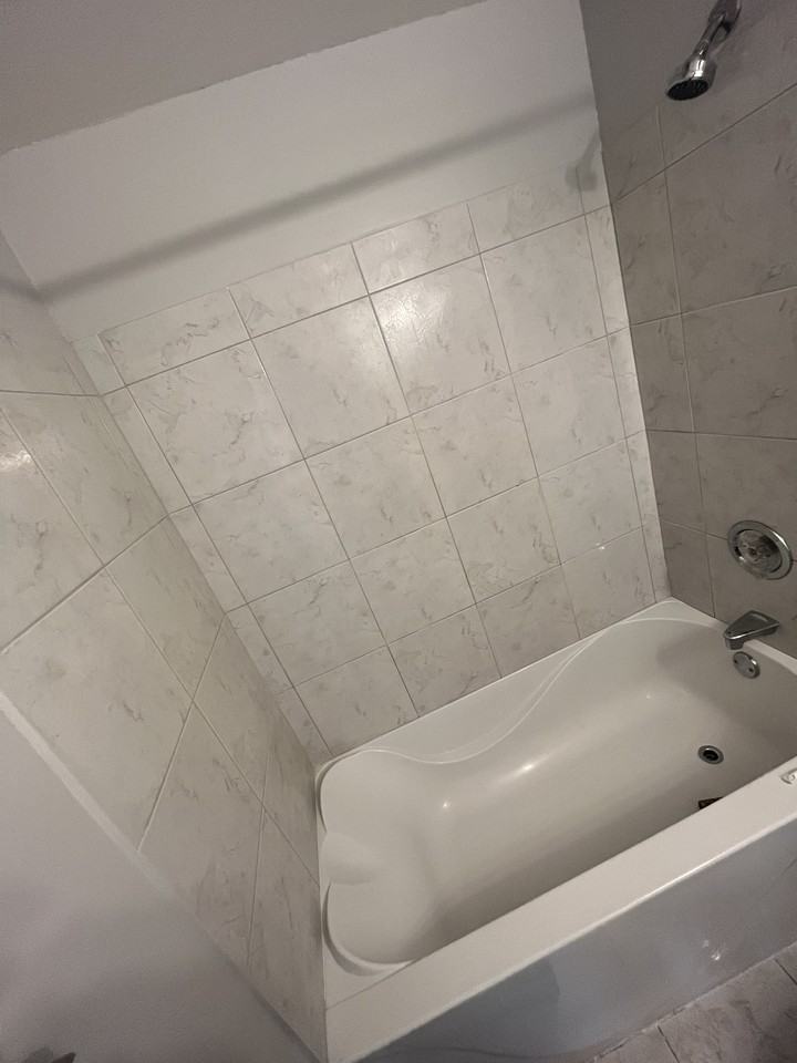 14 Ruth St #1UP - Photo 6 of 9