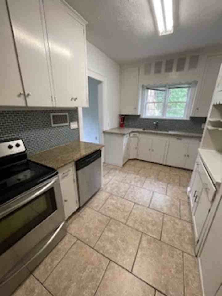 1539 Isabel Ct - Photo 7 of 17