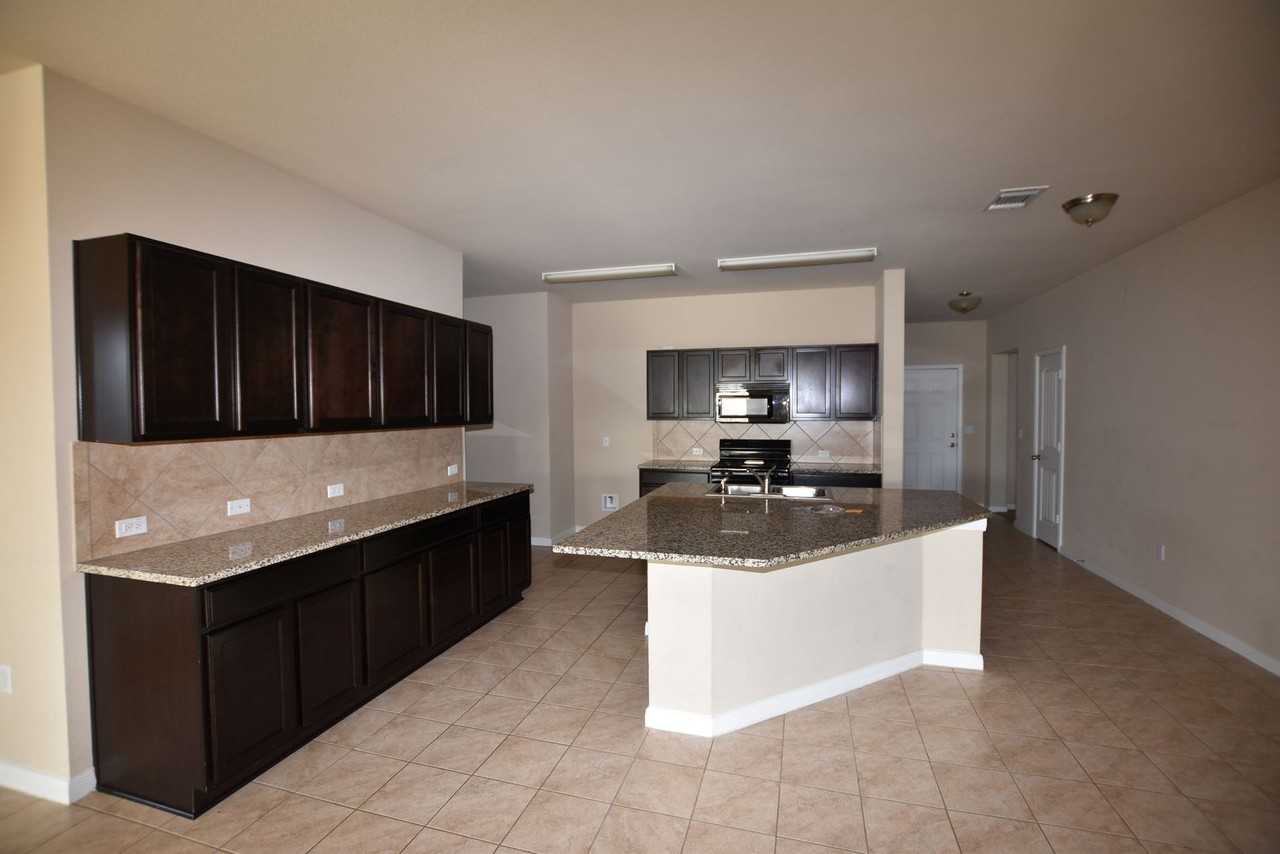 165 Dusky Thrush Dr - Photo 3 of 13