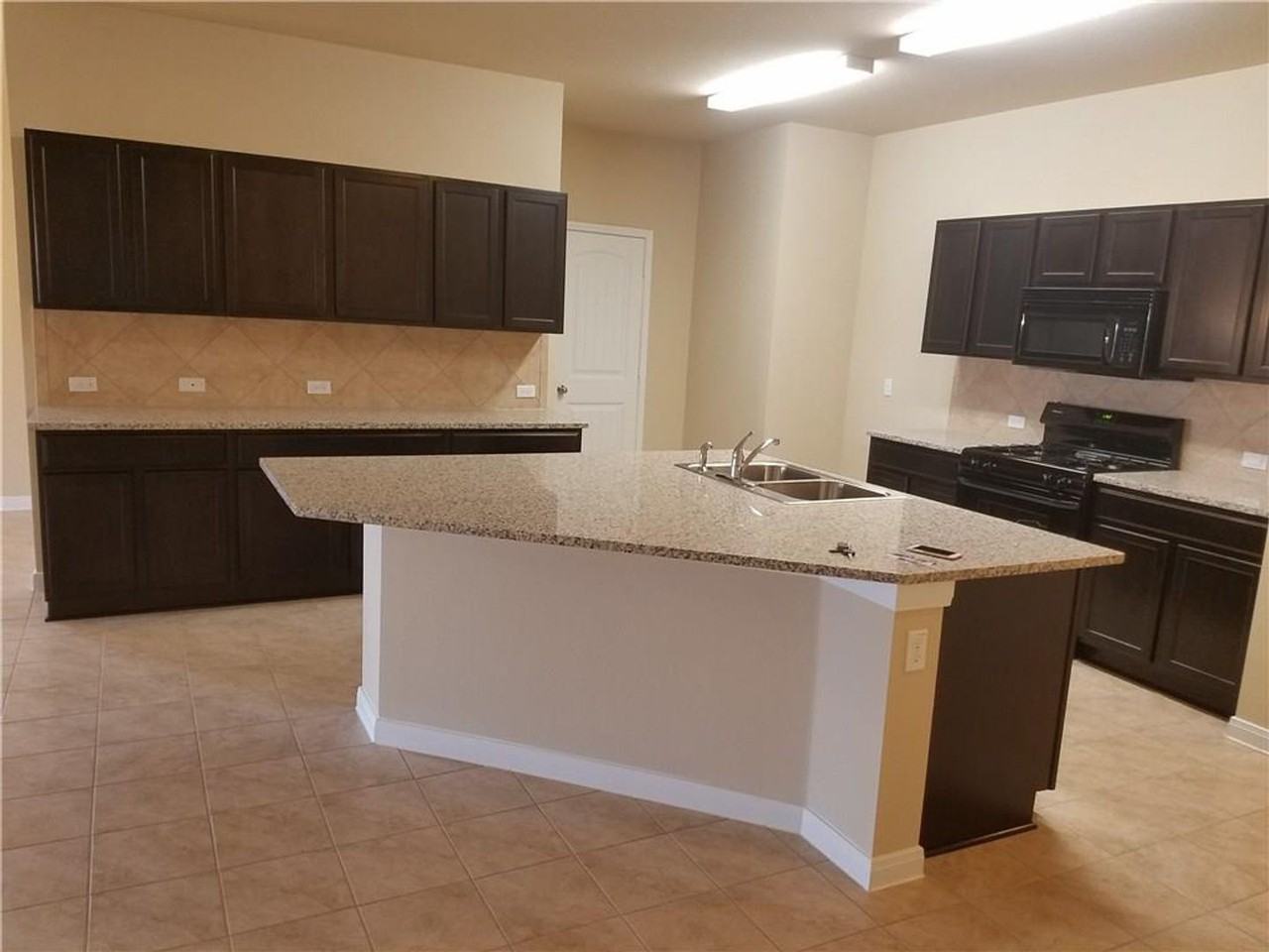 165 Dusky Thrush Dr - Photo 5 of 13