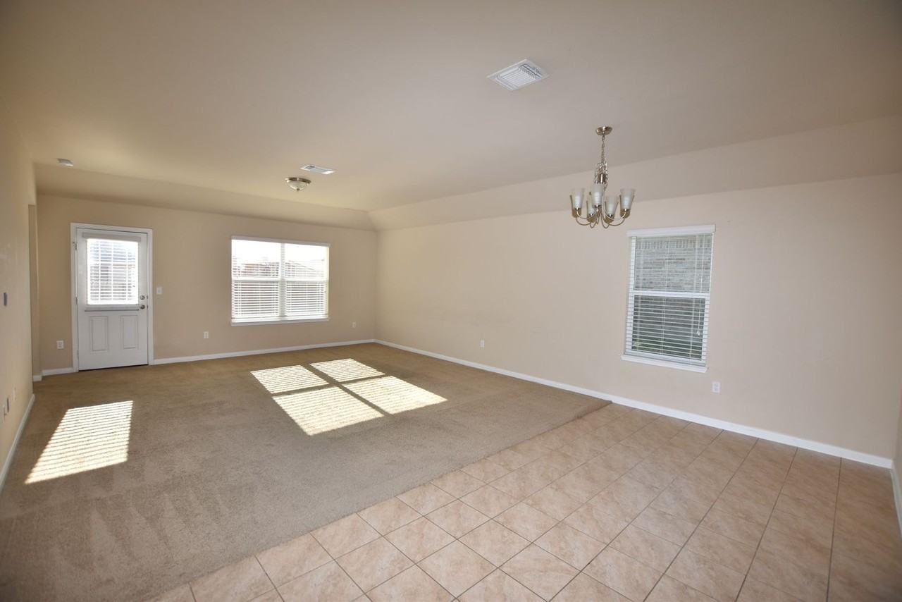 165 Dusky Thrush Dr - Photo 6 of 13