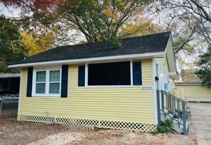 3993 Lynn St - Photo 1 of 1