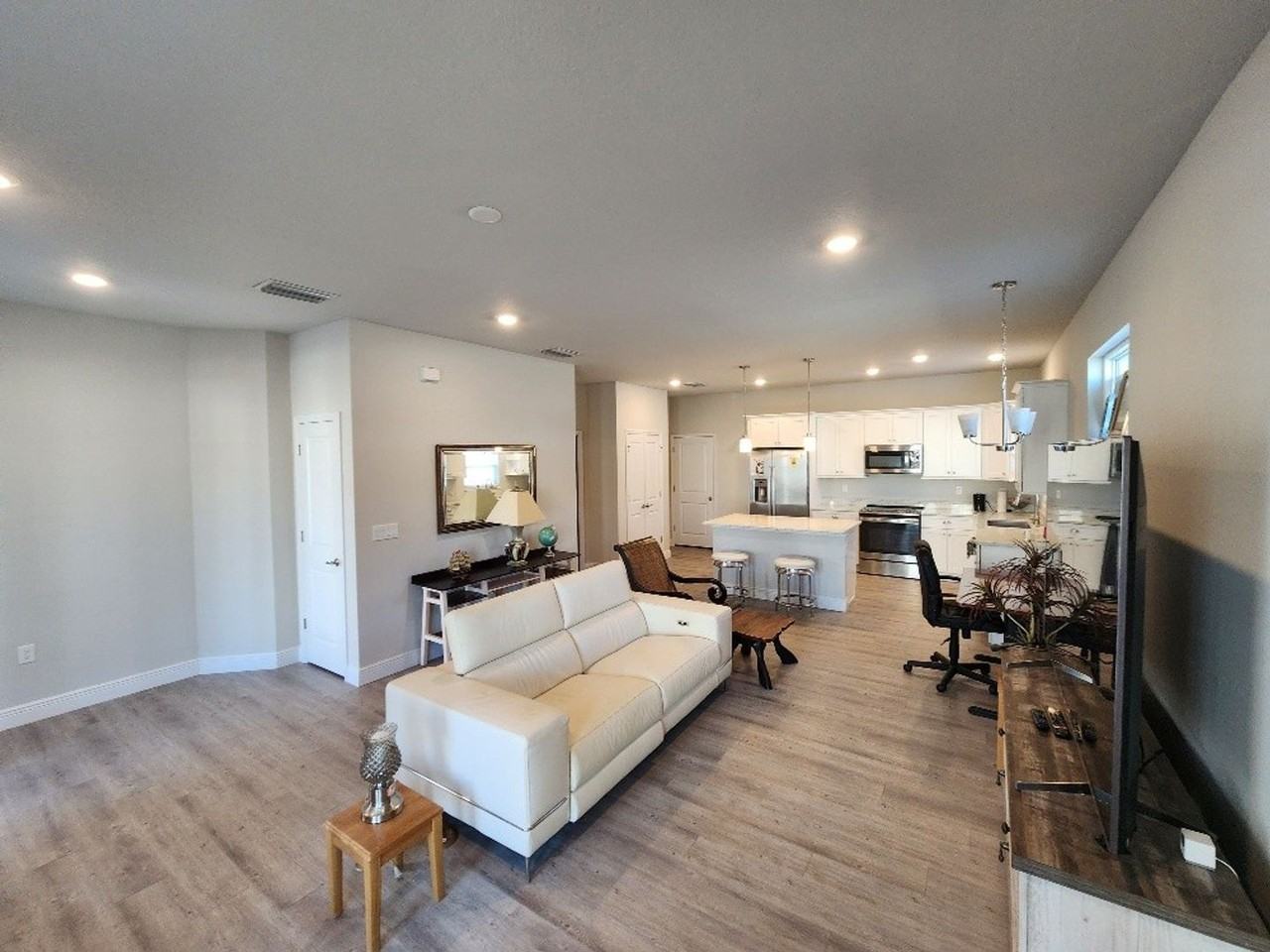 3086 Meleto Blvd - Photo 7 of 21