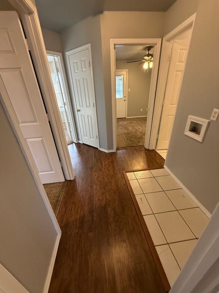 1104 N 46th St - Photo 5 of 10