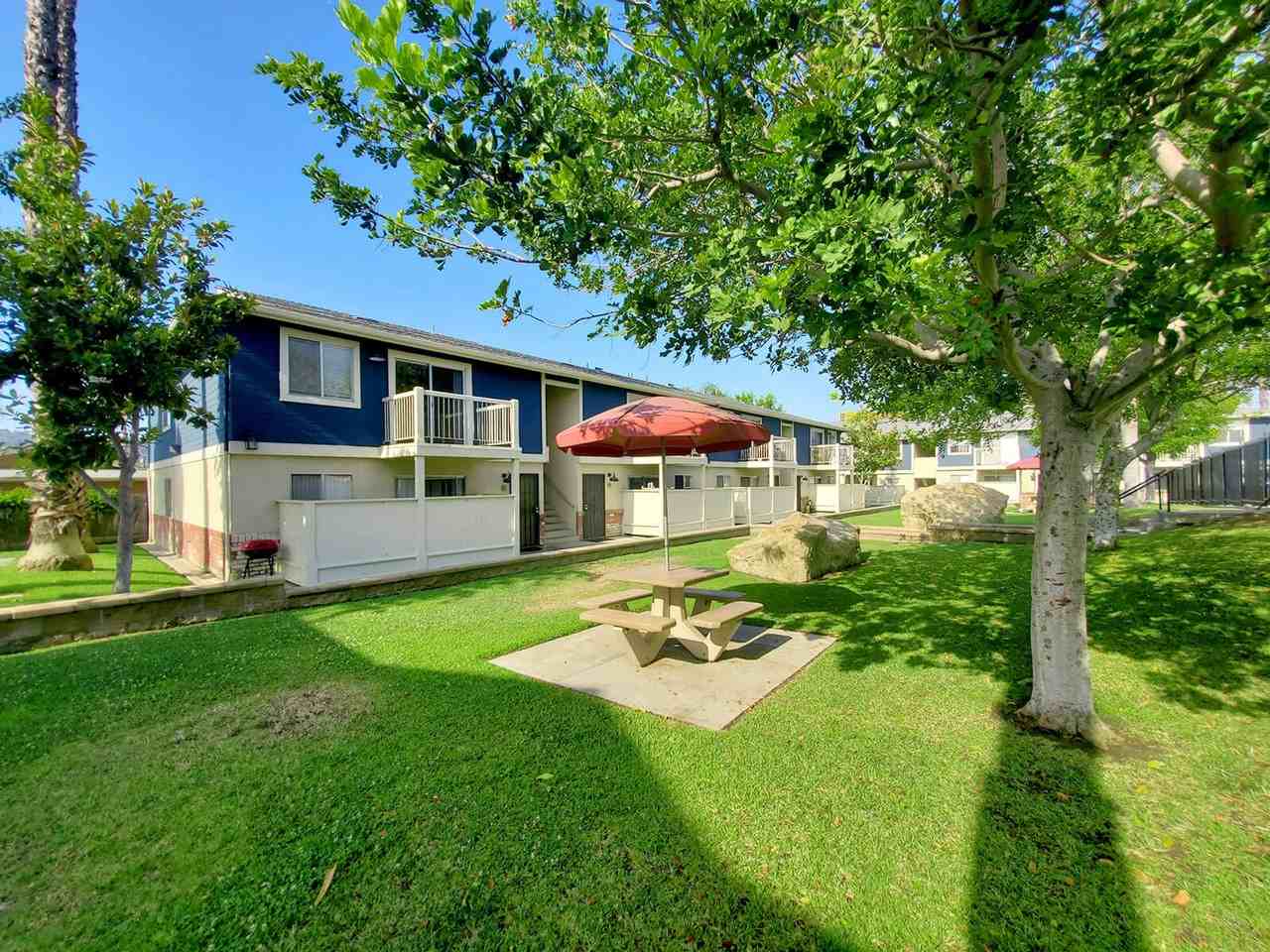 Palm Villas - Photo 2 of 4