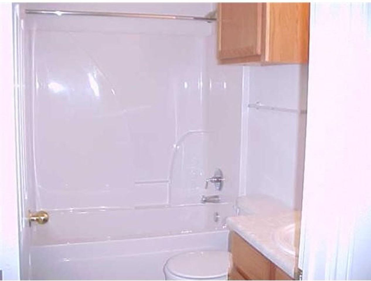 2303 Berger Dr - Photo 4 of 7