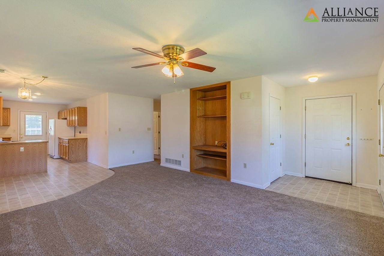 216 Kopp Dr - Photo 4 of 26