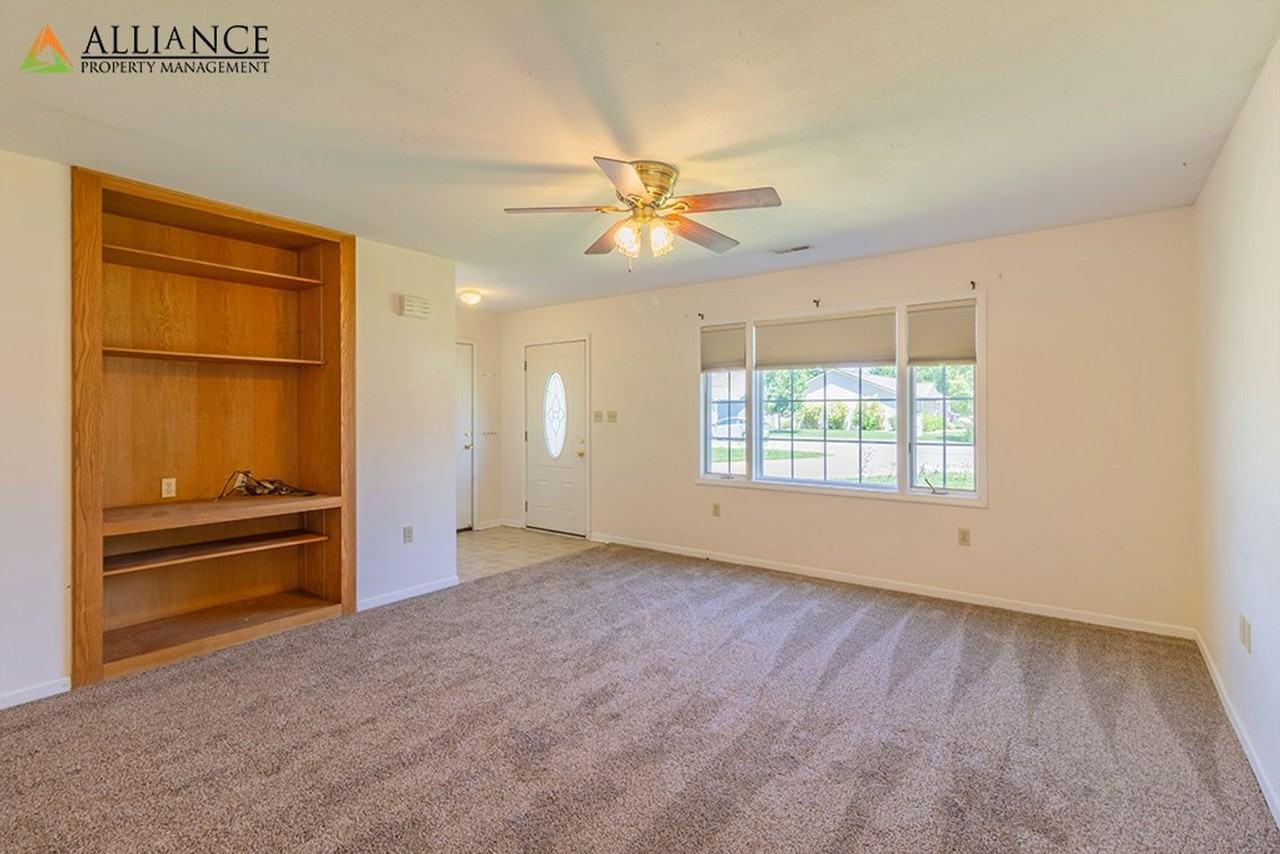 216 Kopp Dr - Photo 5 of 26