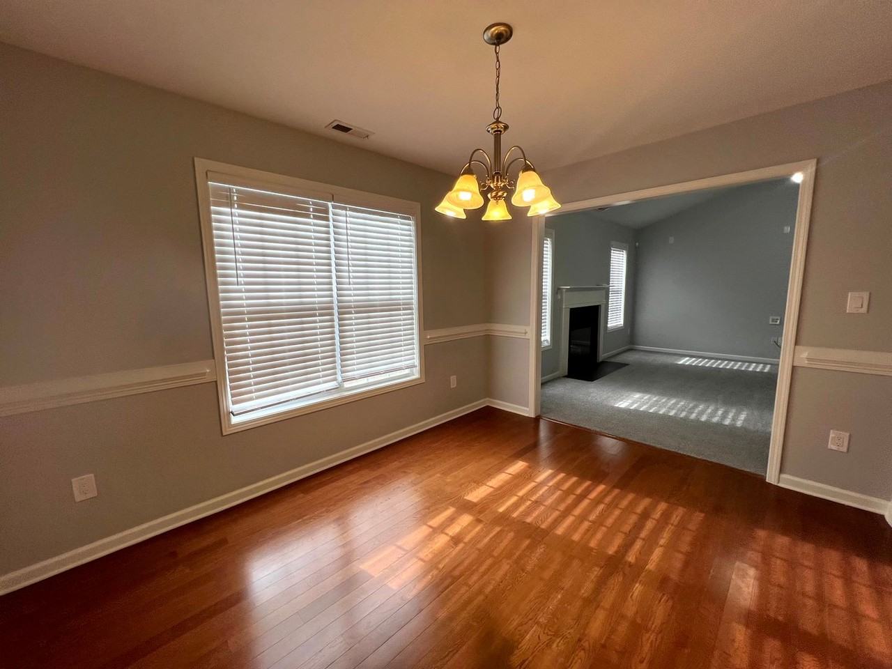 2839 Aristocrat Ln - Photo 2 of 18