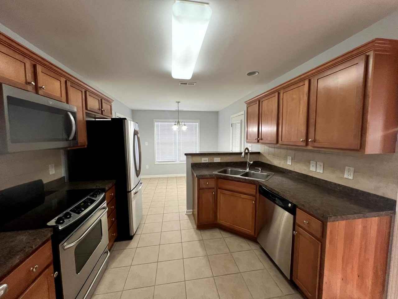 2839 Aristocrat Ln - Photo 4 of 18