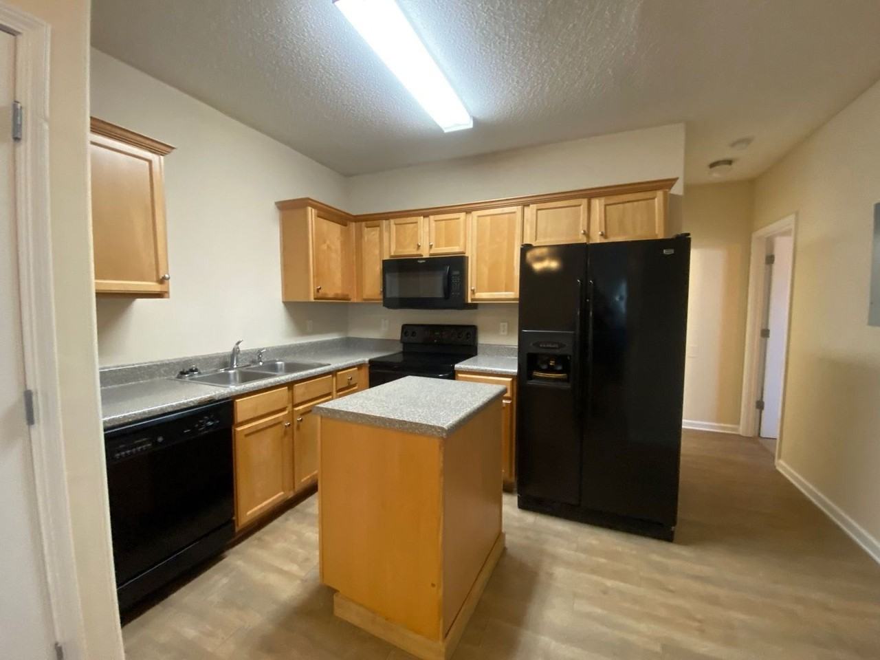 225 Fern Ridge Ct - Photo 2 of 16