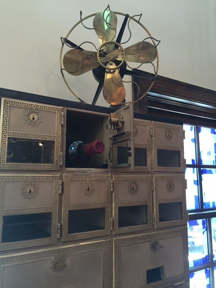 607 Middle St - Photo 3 of 37