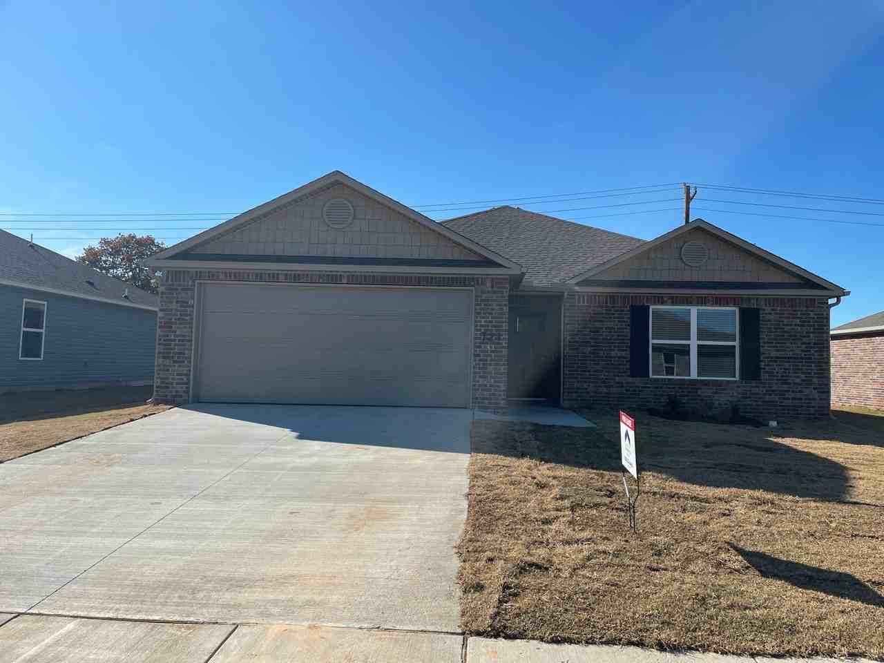 721 Belhaven Rd - Photo 2 of 14