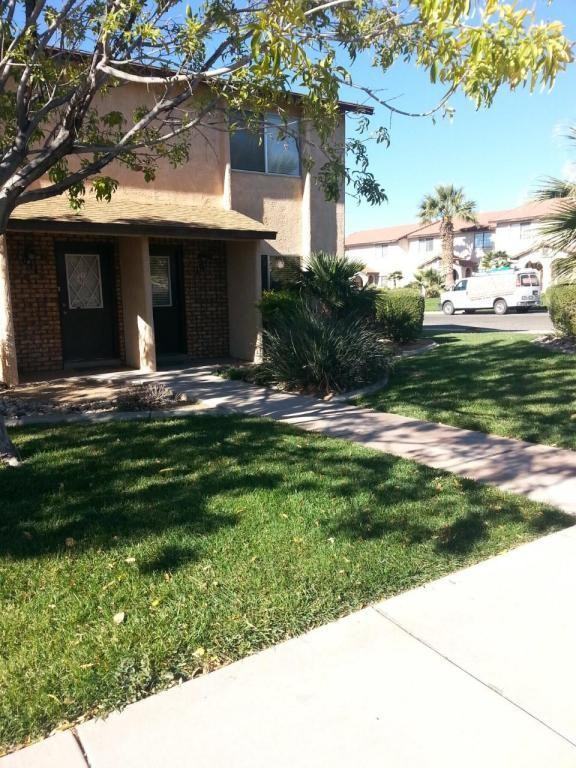 1015 N 1725 W - Photo 2 of 26