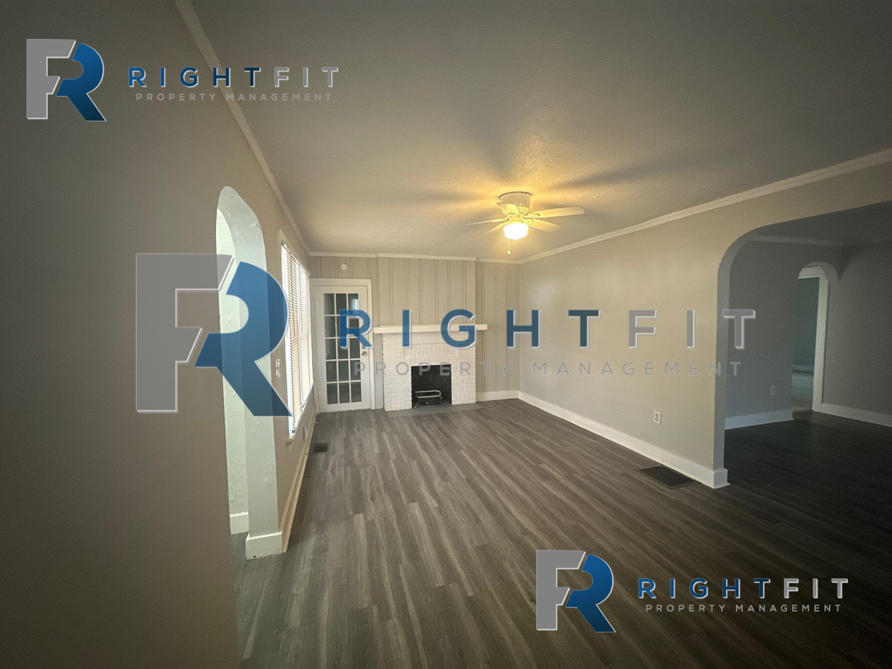 1371 Kingsley Ave - Photo 2 of 21