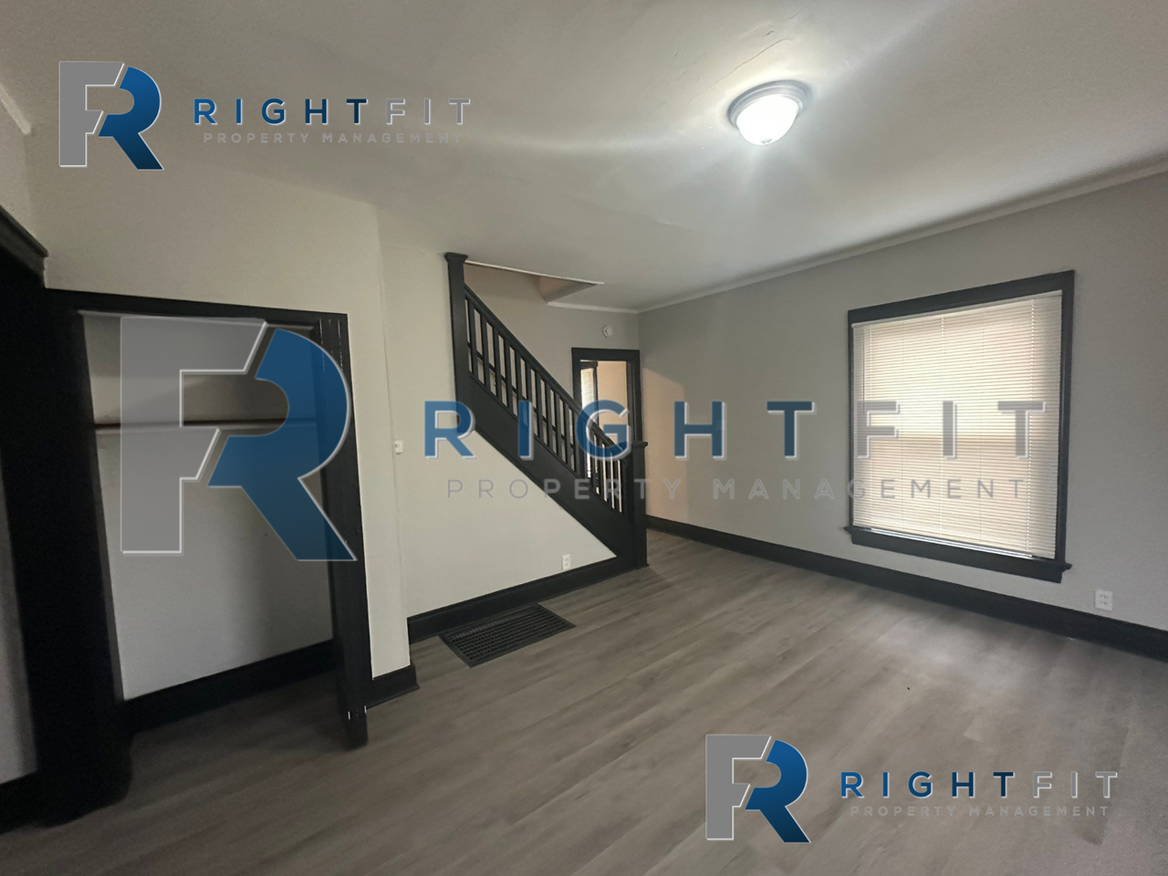 110 Bluecrest Ave - Photo 3 of 24