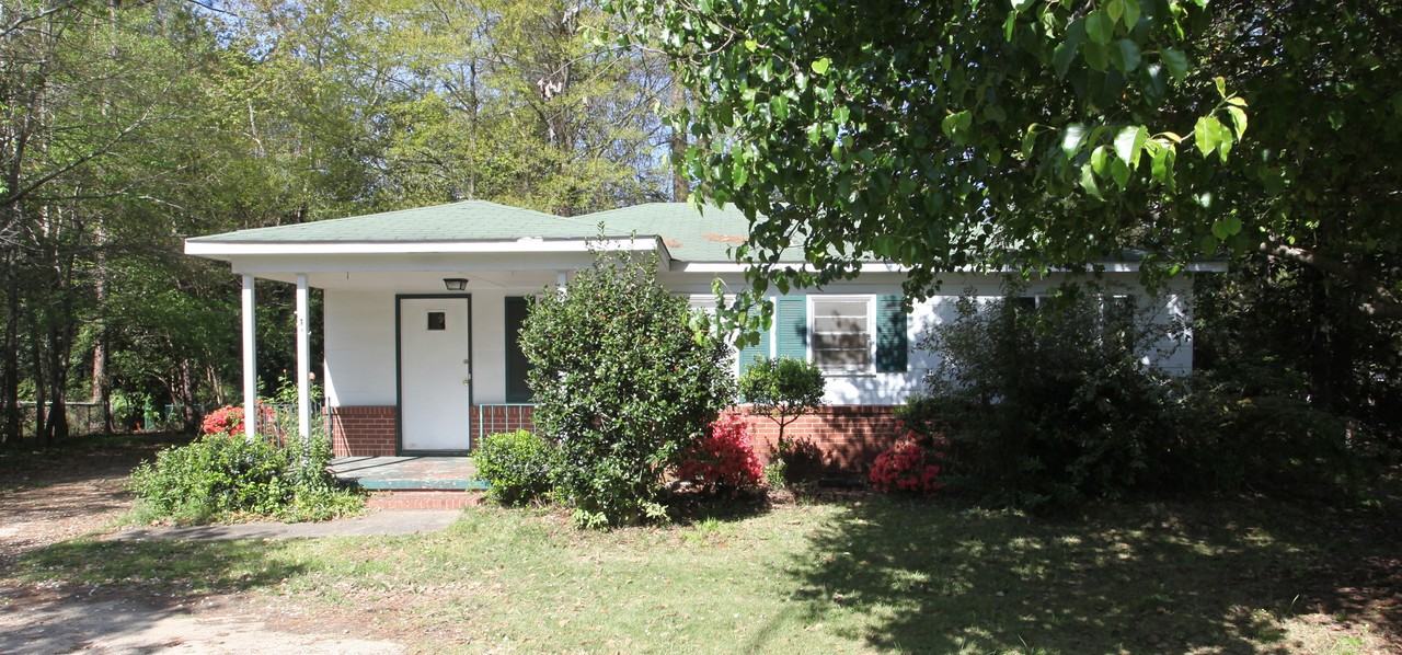 403 N Dean Rd - Photo 2 of 10