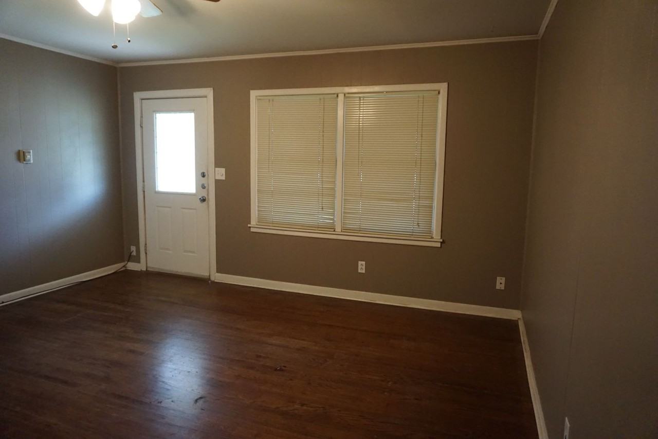 3114 37th St - Photo 3 of 13