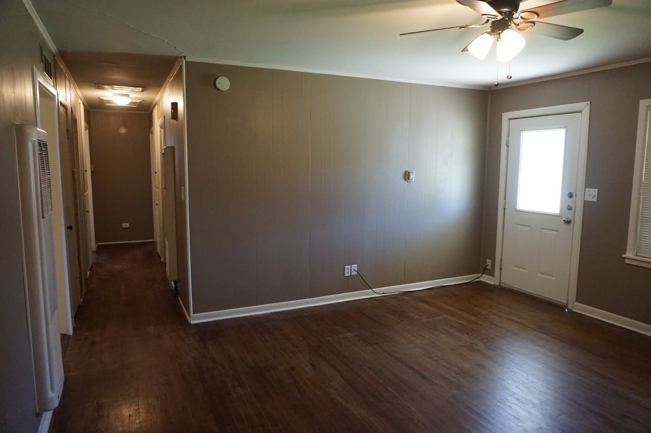 3114 37th St - Photo 4 of 13