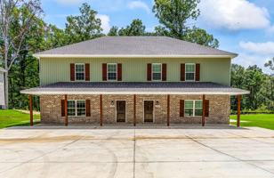 featured image of 909 Logan Ct