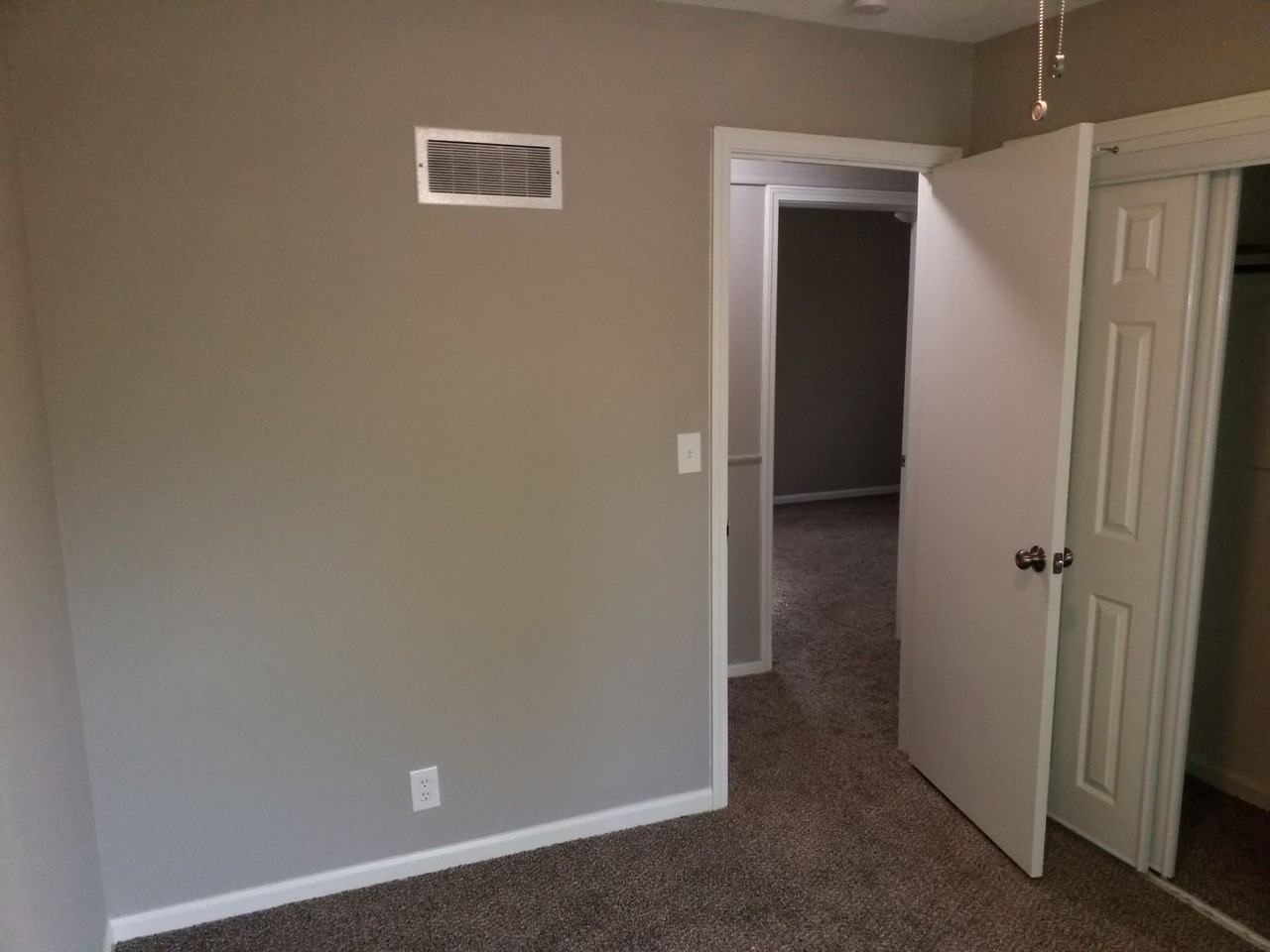 13205 Craig Ave - Photo 2 of 19