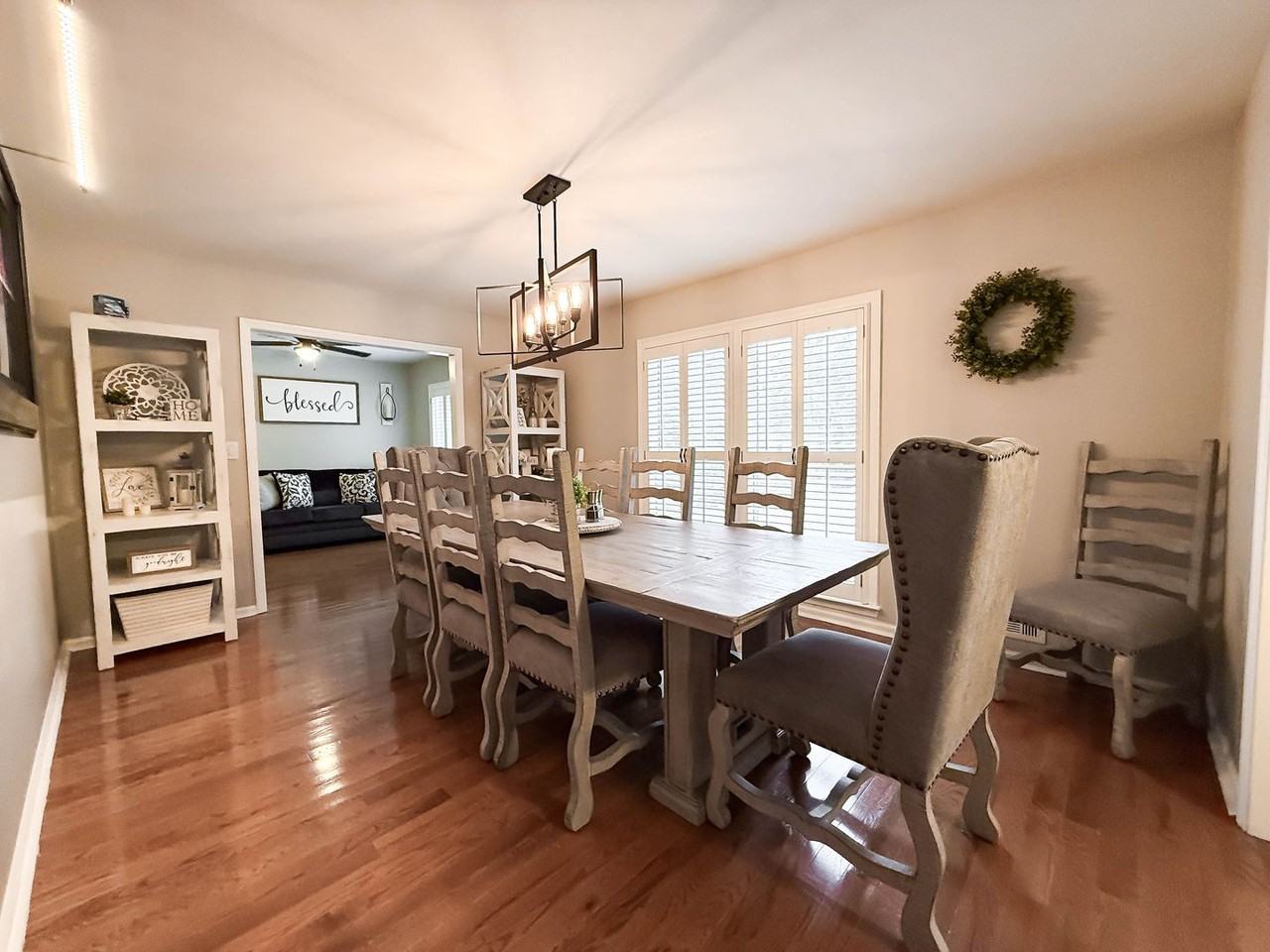 3 Stonehaven Ct - Photo 3 of 50