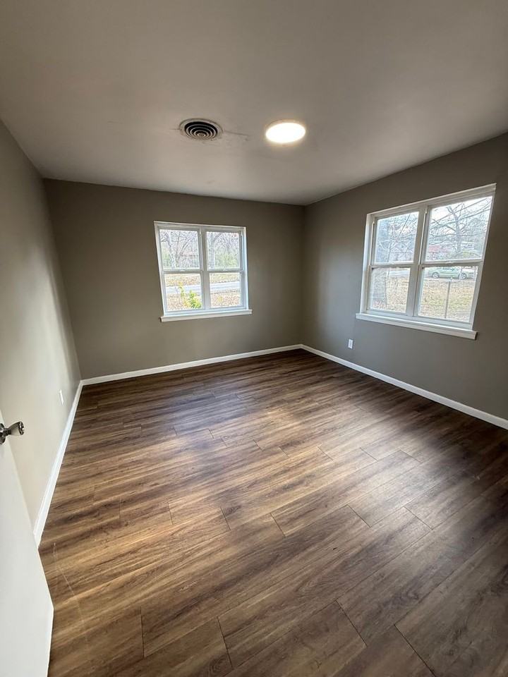 3720 Old Jenny Lind Rd - Photo 7 of 8