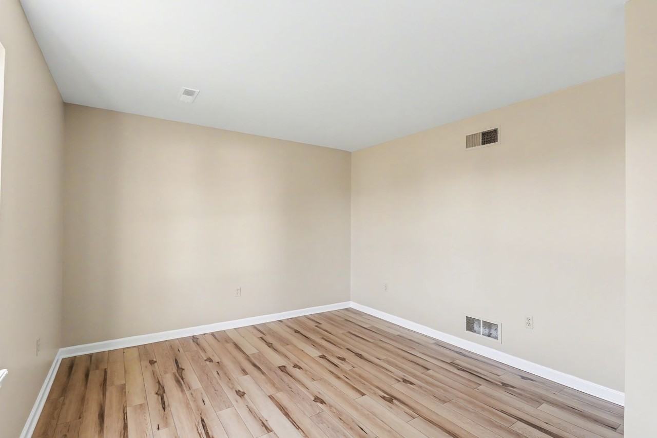 2949 Milky Way - Photo 6 of 10