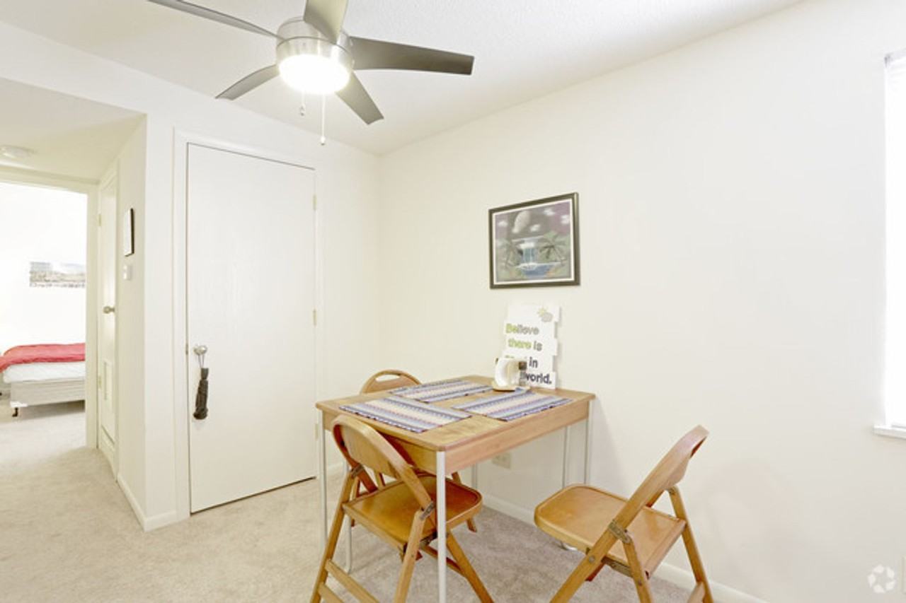 1402 McKinley Ave - Photo 7 of 12