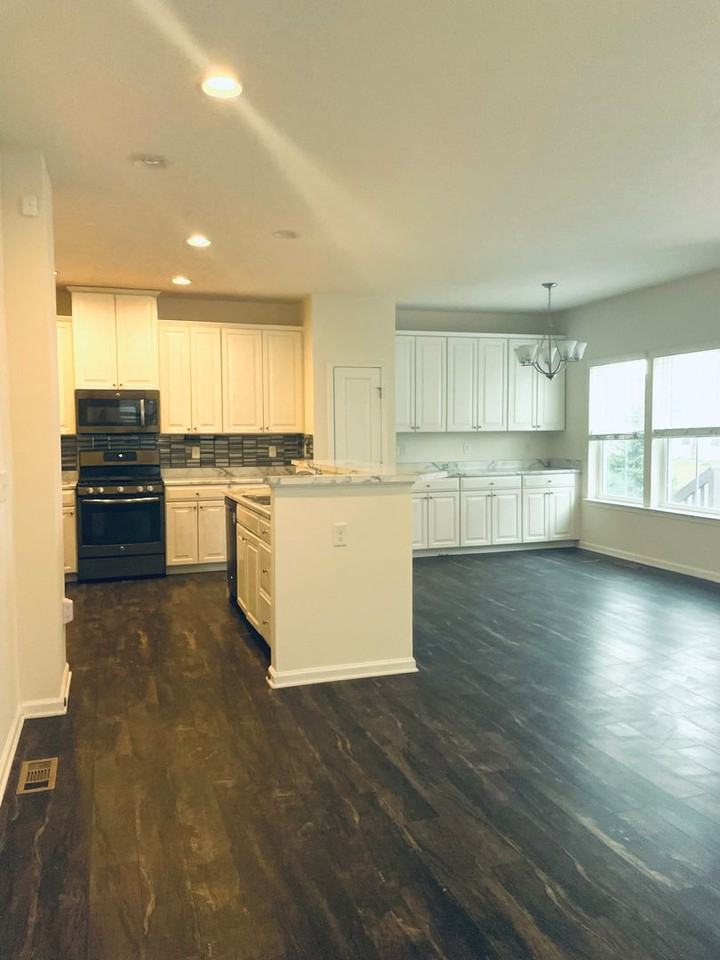 3865 Gabrielle Dr - Photo 2 of 19