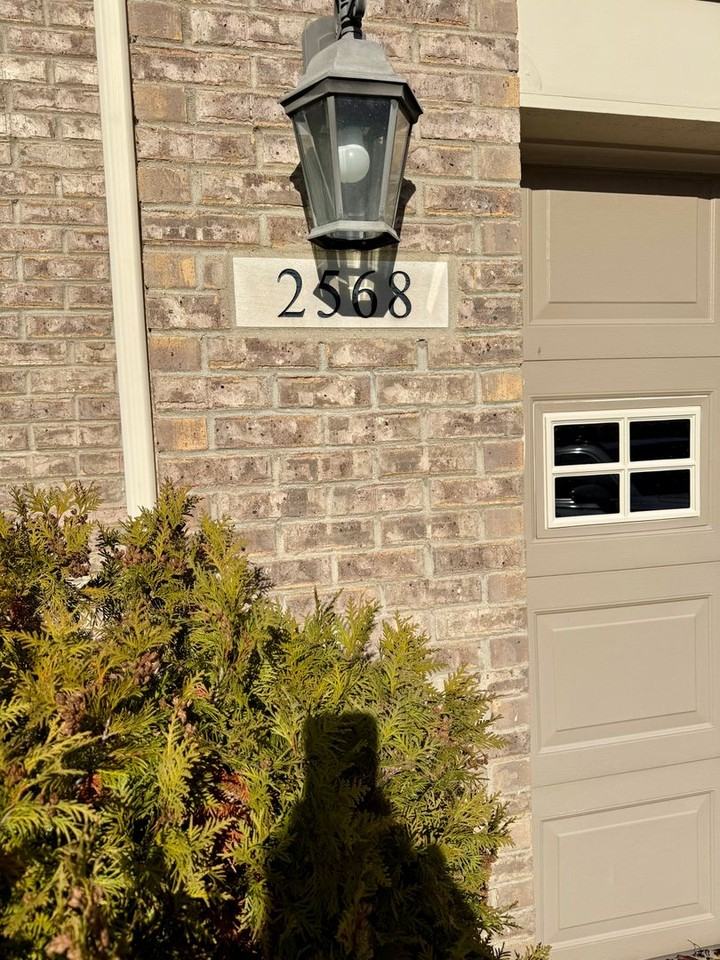 2568 Greenlefe Dr - Photo 4 of 22