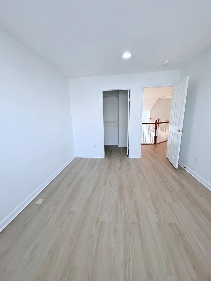 3789 Taft Ave - Photo 5 of 26