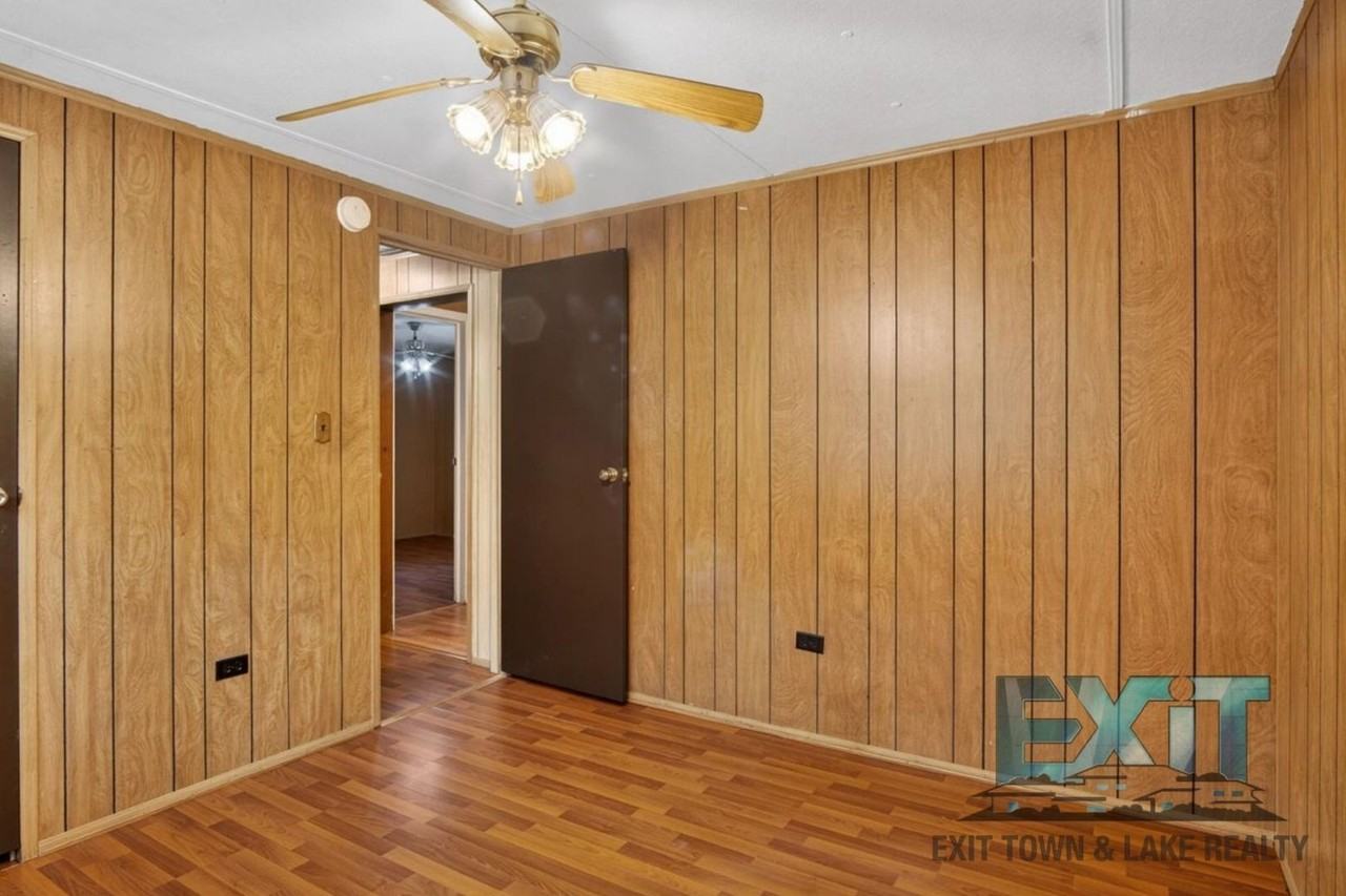 6036 Marengo Rd - Photo 7 of 20