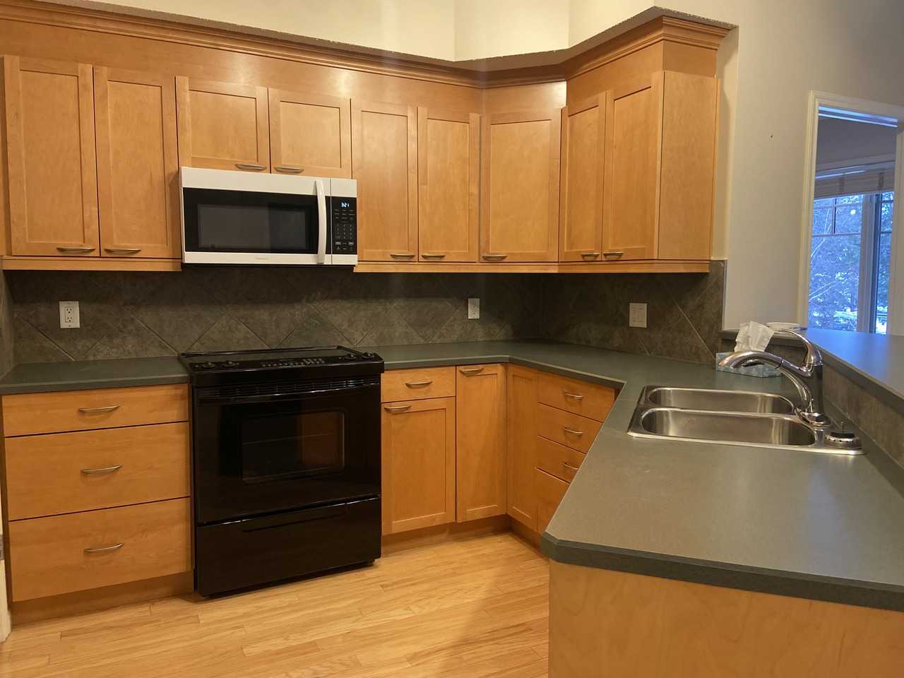 #208 9815 96A Street - Photo 3 of 16