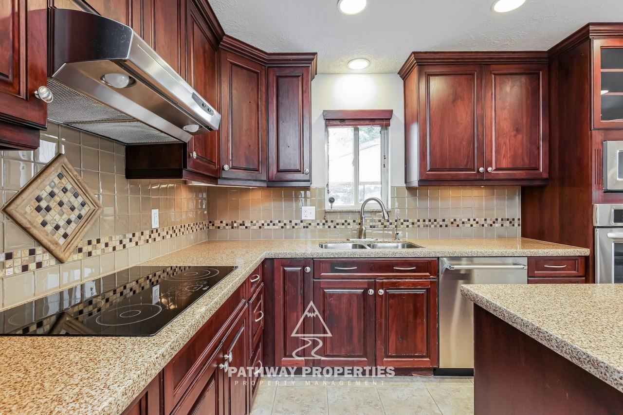 486 E Wendell Way - Photo 7 of 15